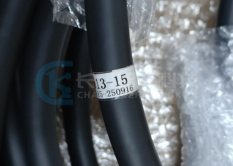 YASKAWA安川機(jī)器人動(dòng)力線纜HW0273813-15 YASKAWA安川機(jī)器人動(dòng)力線纜HW0273813-15